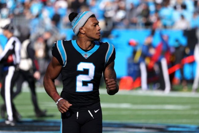 dj-moore-surprising-outlook-carolina-panthers-offense