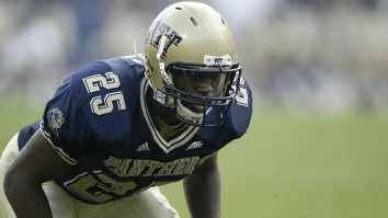 Darrelle Revis Returning Pat McAfee’s Punt 73 Yards For A TD Is The Ultimate CFB Throwback (Video)