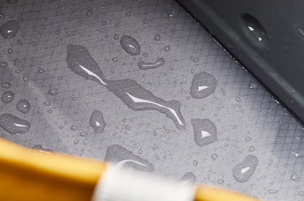 This Cooler Tote Bag From Bellroy Is A Game-Changer For Keeping Cans Cold