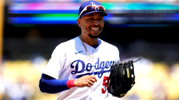 Mookie Betts Played Catch With A Young Fan In The Stands Between Innings, Made Fans For Life