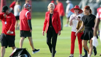 Floridians Are Livid With Tampa Mayor After She Appears To Put Buccaneers Over Safety Concerns