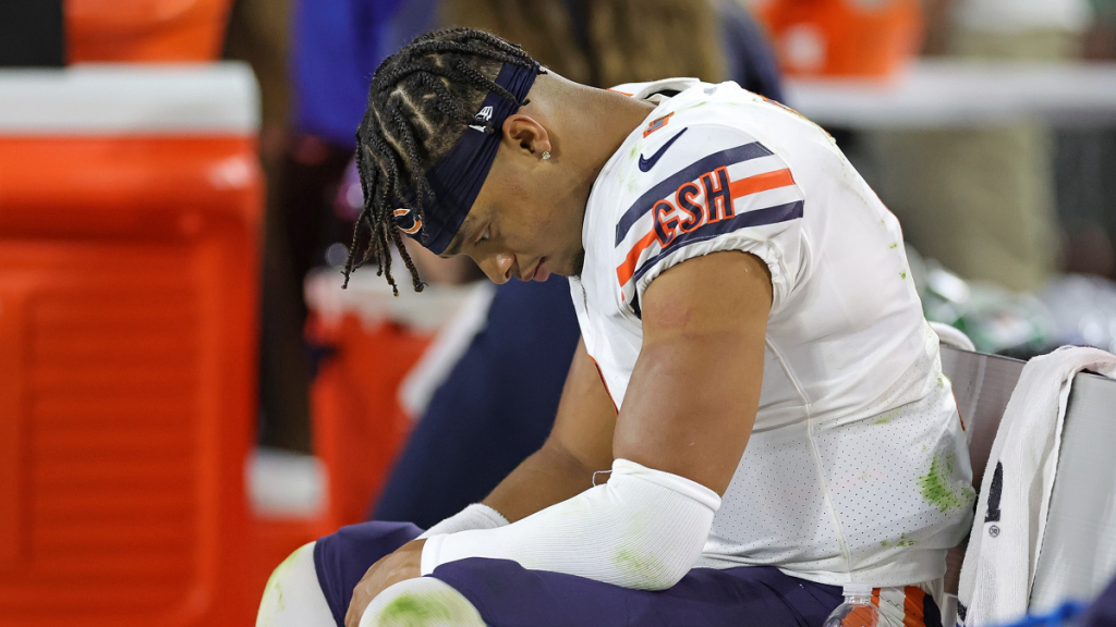 Justin Fields Issues Weak Apology To Chicago Bears Fans After Pissing Off The Entire Fanbase