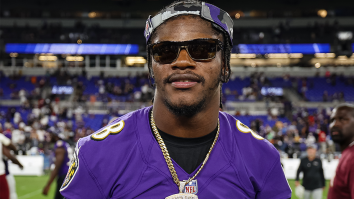 Lamar Jackson’s Teammate Highlights Major Downside Of Being A ‘Famous Famous’ NFL QB
