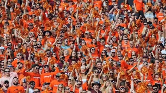 Virginia Tech's 'Enter Sandman' Tradition Is Back And It's Must-See