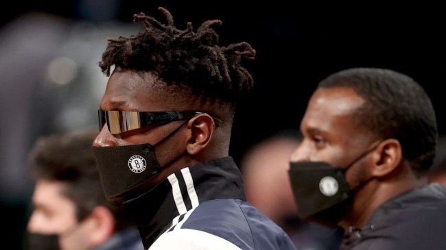 antonio-brown-responds-to-video-of-him-exposing-himself-at-public-pool