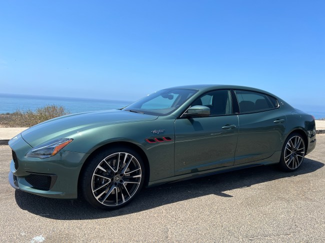 2022 Maserati Quattroporte Trofeo Review
