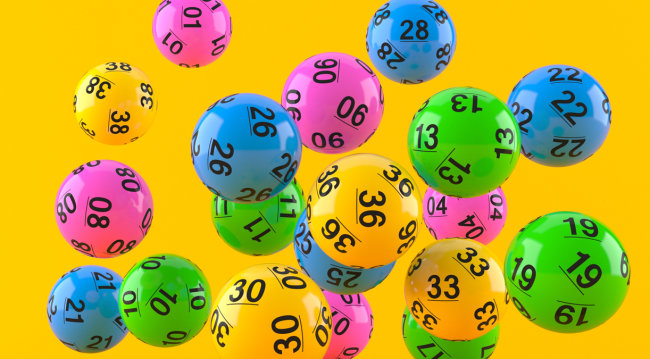 Man Wears Disguise To Keep Family From Knowing He Won 30M Lottery