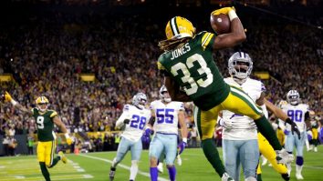 Aaron Jones’ Comments About His Recent Pay Cut Show Just How Bad RBs Have It Relative To Other NFL Players