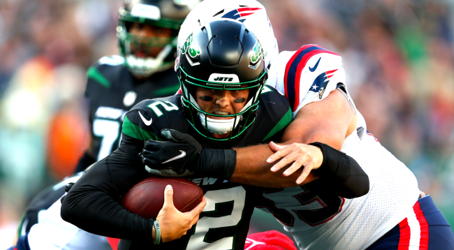 Ryan Fitzpatrick Says He Sees A Giant Red Flag With Zach Wilson