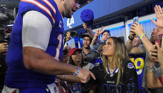 Josh Allen celebrates with girlfriend Brittany Williams