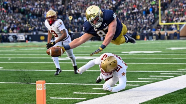 Michael Mayer diving for the end zone