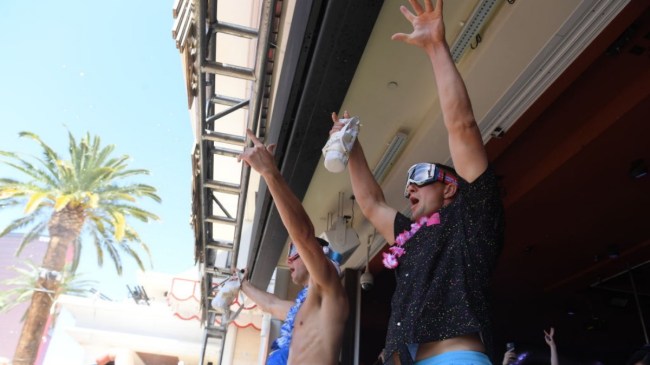 Rób Gronkowski partying
