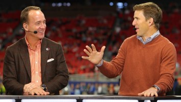 Eli Manning Shows Lil Wayne His Weak Rap Skills While Peyton Looks Embarrassed
