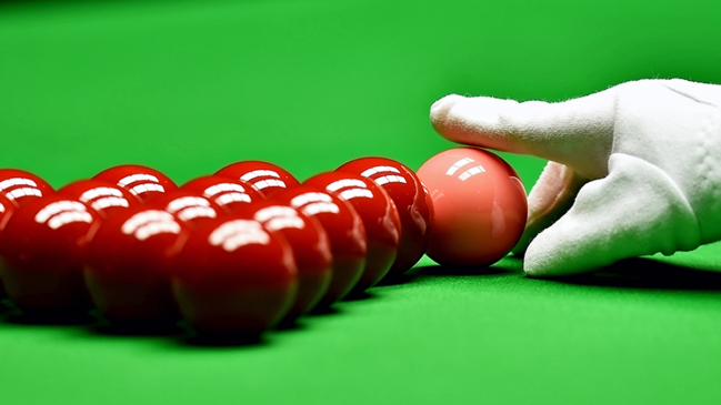 snooker balls on table