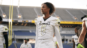Florida Gators Let $13 Million Quarterback Recruit Walk Away After Signing Letter Of Intent
