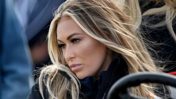 Paulina Gretzky’s Stunning Beach Outfit Goes Viral