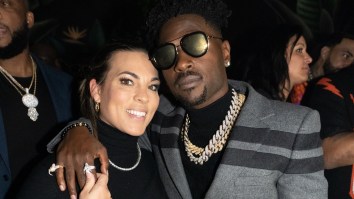 Antonio Brown Claims His Snapchat Was Hacked And Nobody Believes Him