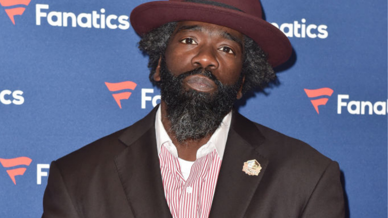 Ed Reed posing for camera