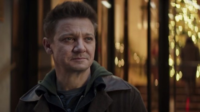 jeremy renner in disney+'s hawkeye