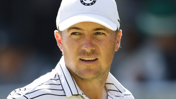 Jordan Spieth Has Amazing Interaction With Fans He Overheard Gambling On Him In The Gallery