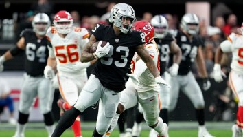 Giants Execute A Blockbuster Trade For Raiders Tight End Darren Waller