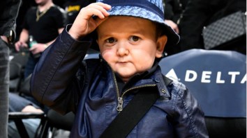 Mike Tyson Picked Up Hasbulla Like A Baby, Tried To Nibble On His Ear, And People Were Weirded Out