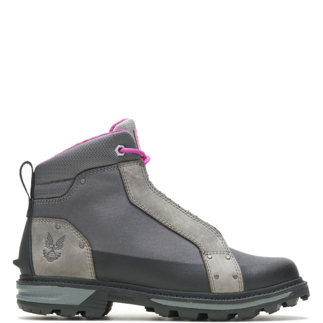 Picture of the limited edition Wolverine x Halo black leather boot collab with red laces