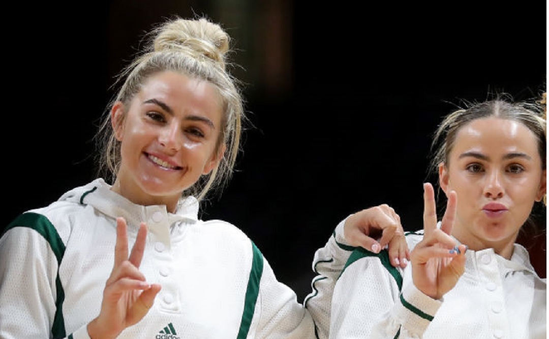 Cavinder Twins on the court