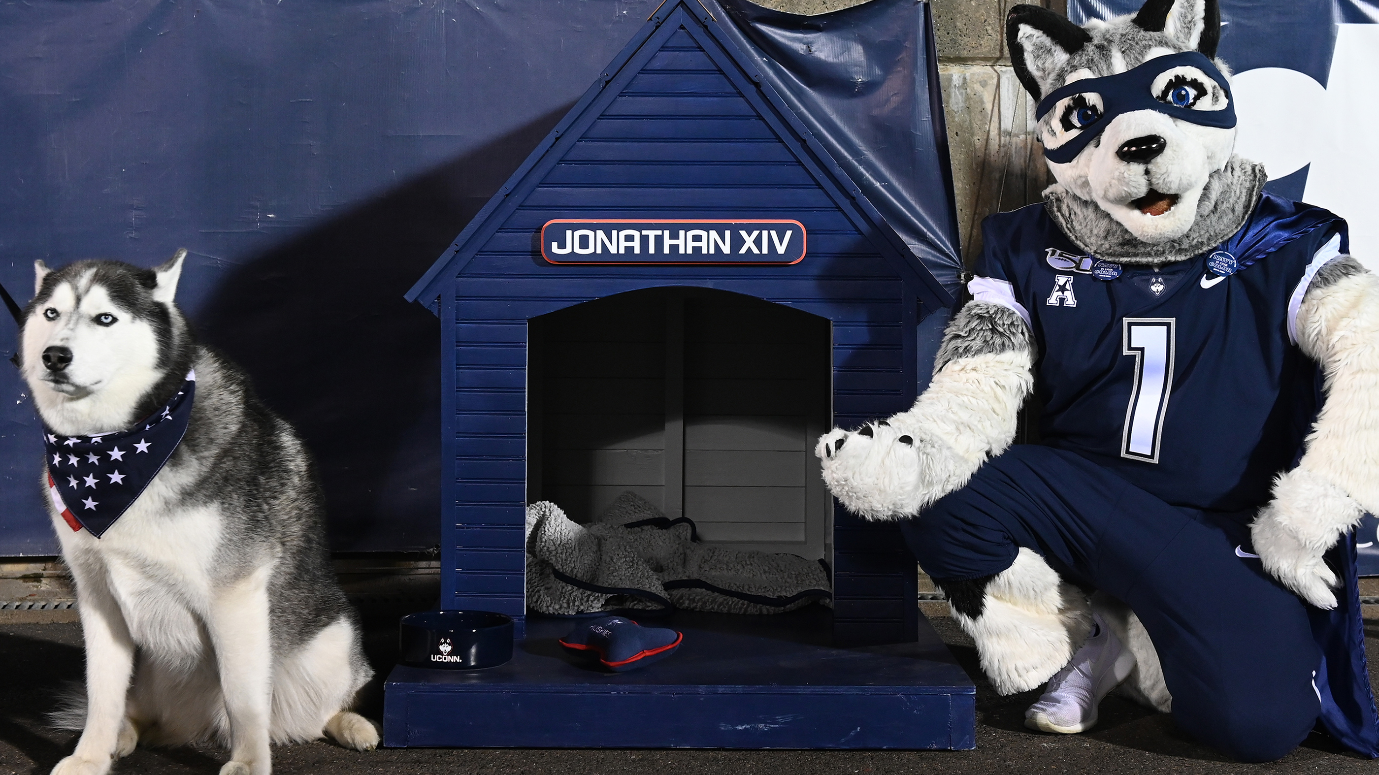 UConn Jonathan the XIV husky mascot