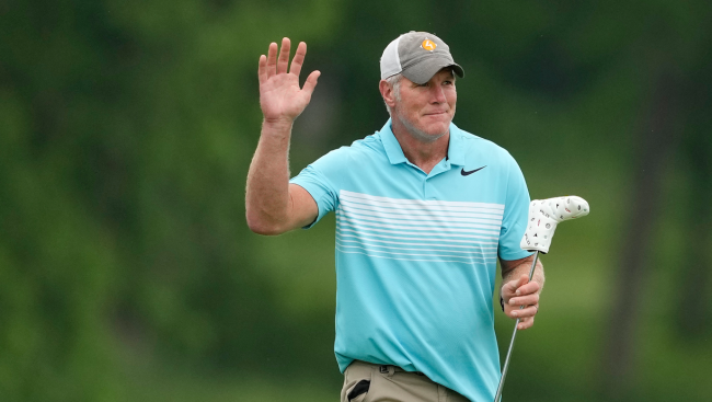 Brett Favre playing golf - Phil Bryant texts Donald Trump