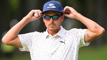 Rickie Fowler Goes Viral For Wrangling Snake With Club During Tournament