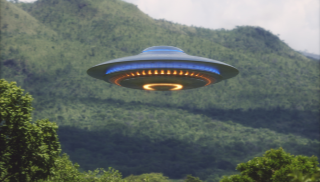 ufo flies over trees - witnesses fighter jets bad axe michigan