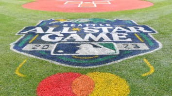The Home Run Derby Winner Will Receive This 3-Pound Gold Chain With Over 1,000 Stones