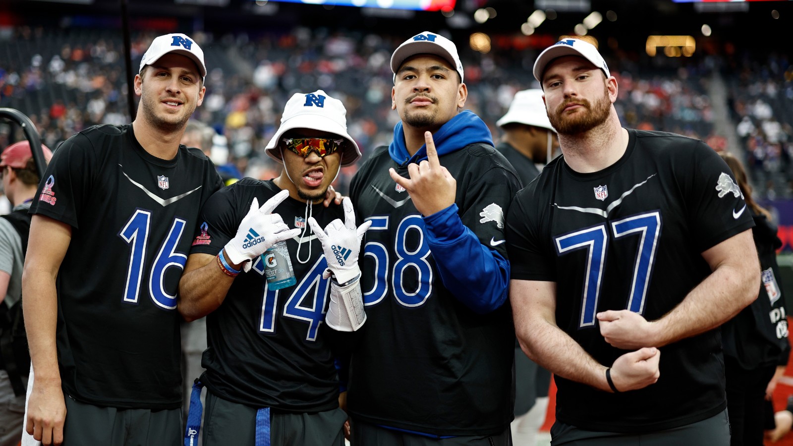 Pro-Bowl Center