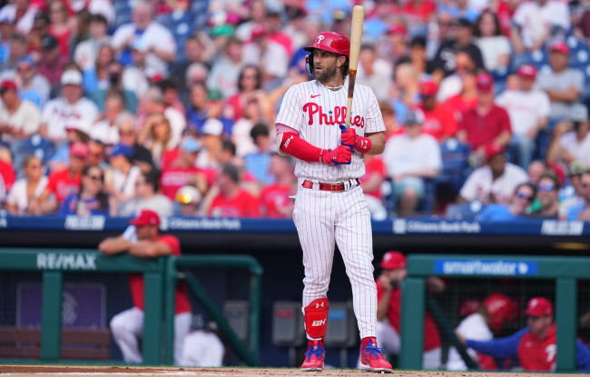 bryce harper bats vs brewers