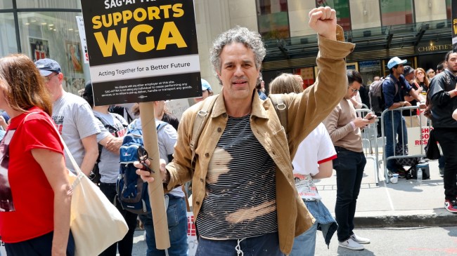 Mark Ruffalo at the writers strike