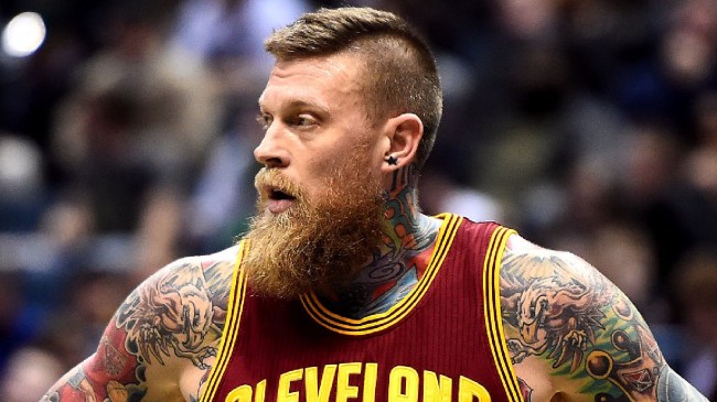 Chris Andersen on the floor