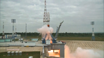 Russia’s First Moon Mission In Almost 50 Years Ends In A Crash