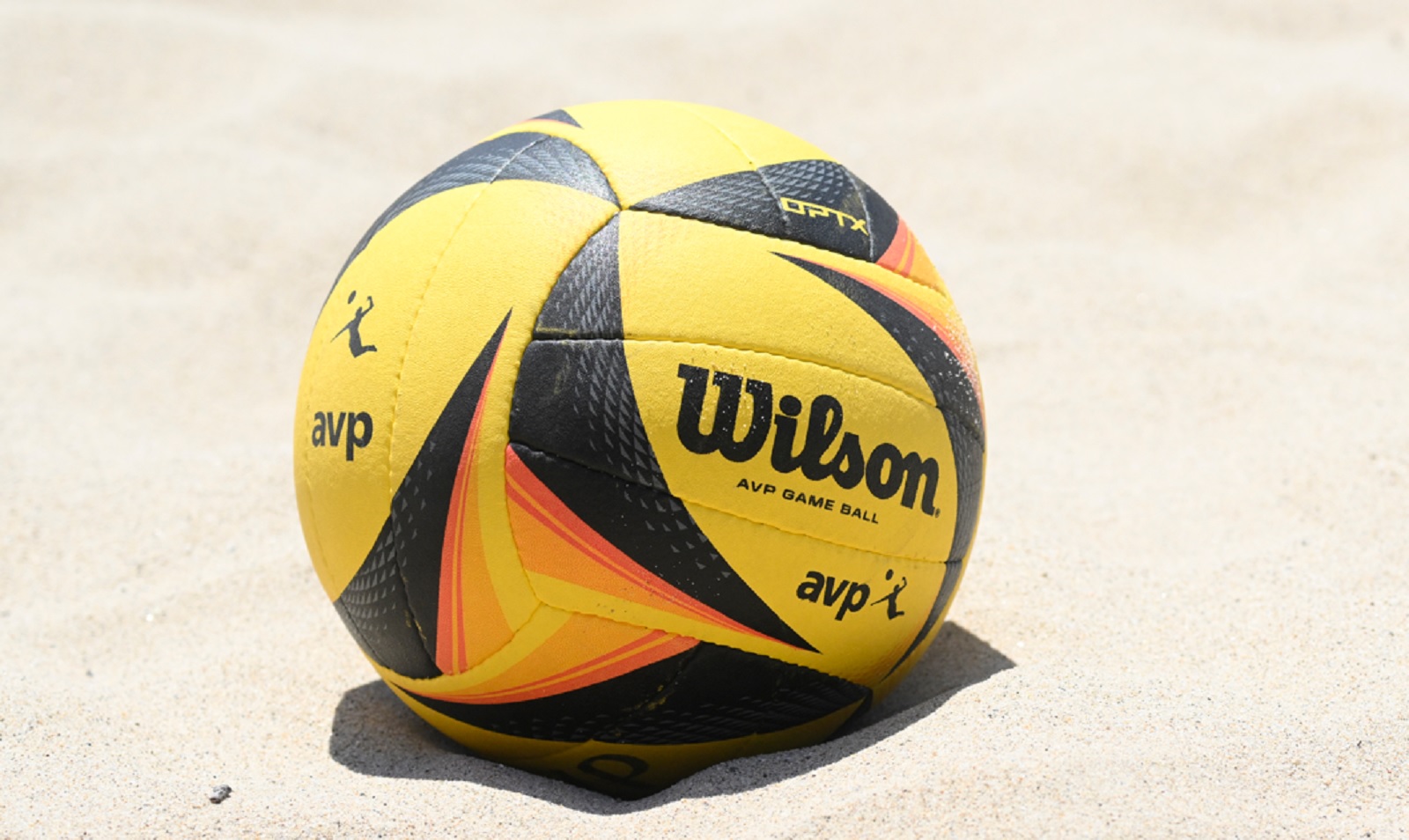 Kayla SImmons volleyball