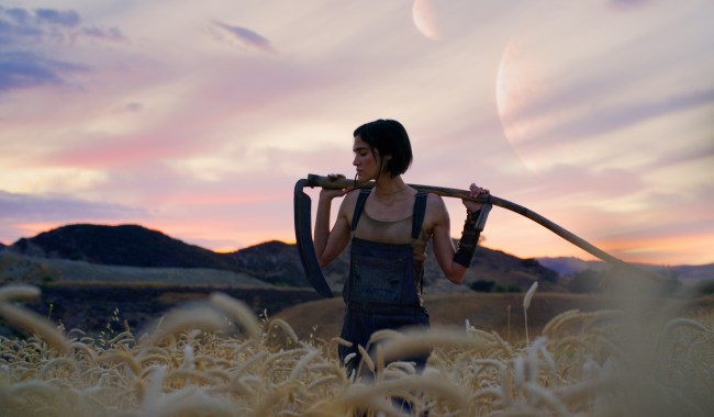 sofia boutella as cora in zack snyders rebel moon