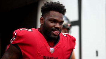 Bucs LB Shaq Barrett Dedicates Pick-Six To Late Daughter