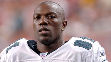 Nothing Sums Up Terrell Owens Like The Time He Worked Out In His Driveway To Troll Andy Reid