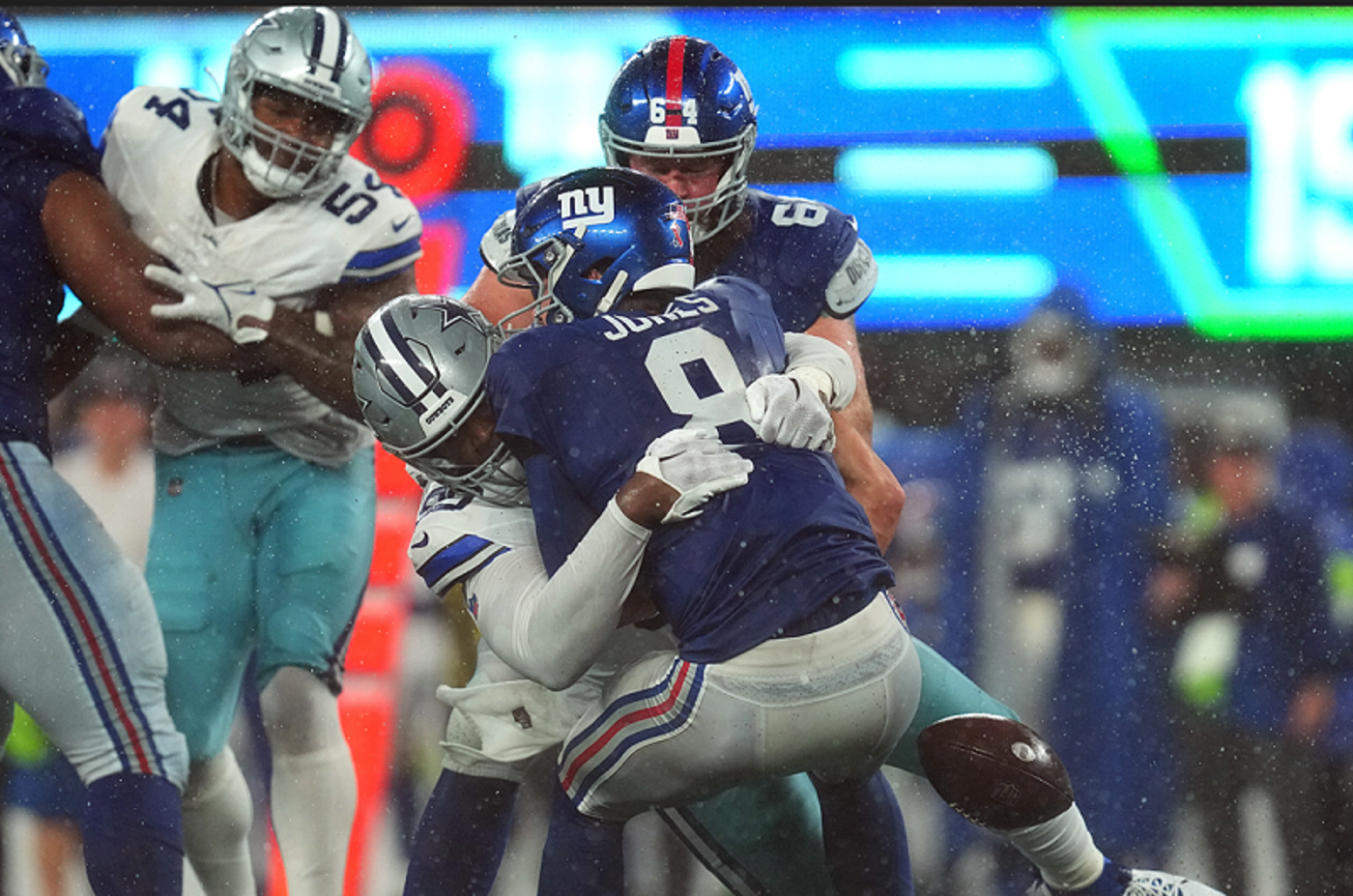 Daniel Jones 