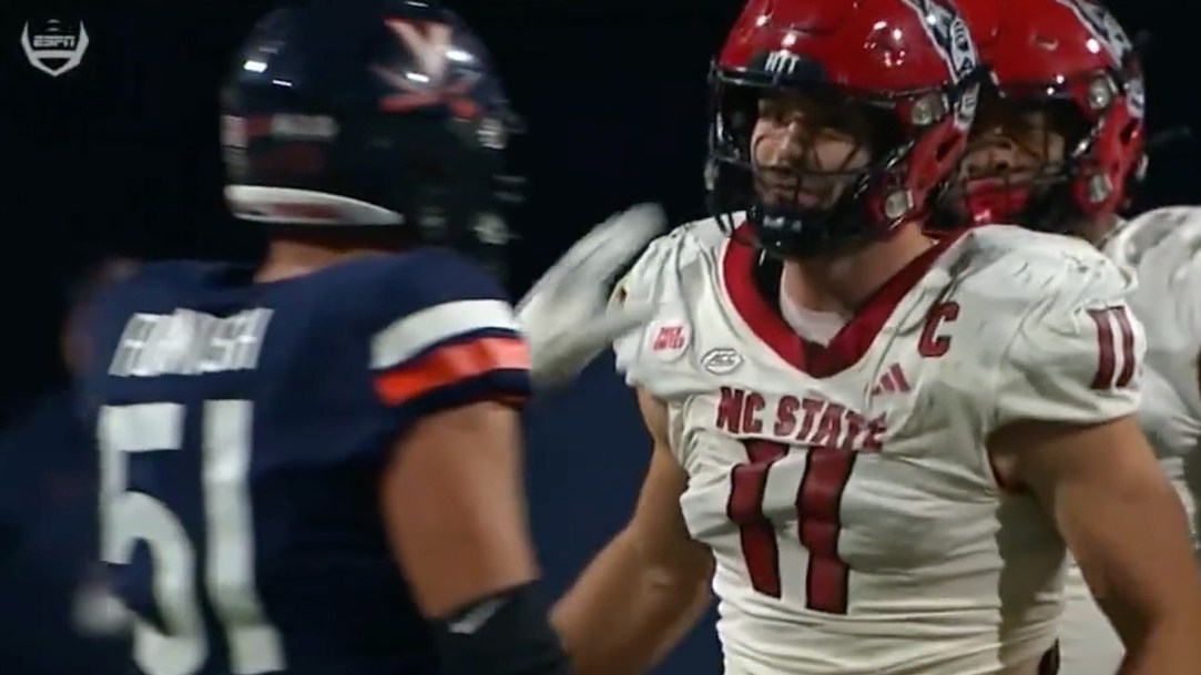 Virginia Football Eye Poke Shedeur Sanders