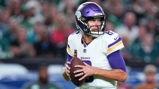 kirk cousins playing for the vikings