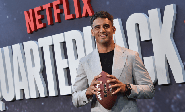 marcus mariota premiere netflix quarterbacks