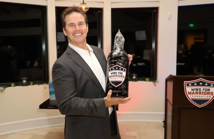 Steve Sparks attends a gala