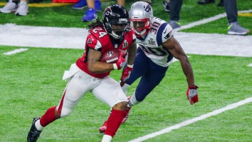 Ex-Falcons RB Devonta Freeman Suggests Kyle Shanahan Lost The Super Bowl On Purpose For An Insane Reason