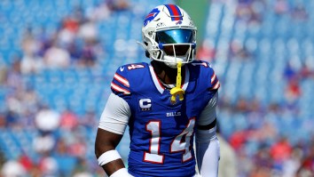 WATCH: Stefon Diggs Goes Full Stone Cold Steve Austin After Touchdown Catch Against Dolphins