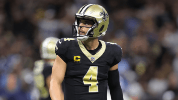 Derek Carr Overthrows Ball Out Of Bounds, Loses His Mind, And Yells At Receiver